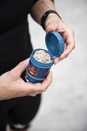 Smartshake DC Comic Bundle - Superman Protein Shaker Bottle – 900ml Leakproof Stainless Steel Shaker Bottle with 50g Protein Powder Storage Funnel