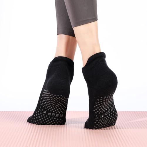 loudashuaiqi Grip Pilates Socks Non Slip Athletic Yoga Socks with Grips for Women Grippy socks for Hospital Workout Barre - style: 3black