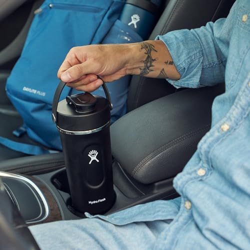 Hydro Flask Shaker Bottle – Insulated Stainless Steel Gym Bottle for Pre Workout & Protein 24 Oz Goji - color: Goji Red
