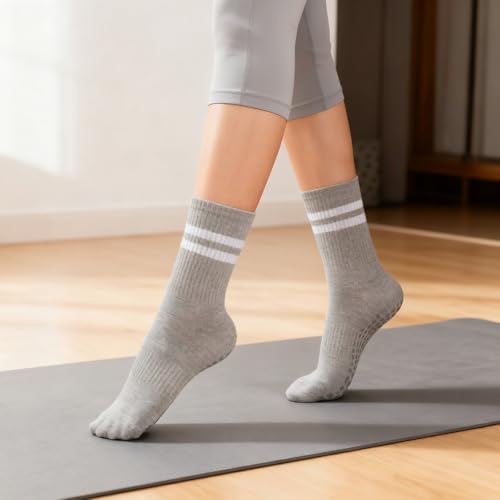 loudashuaiqi Grip Pilates Socks Non Slip Athletic Yoga Socks with Grips for Women Grippy socks for Hospital Workout Barre - style: 3pair Black White Grey