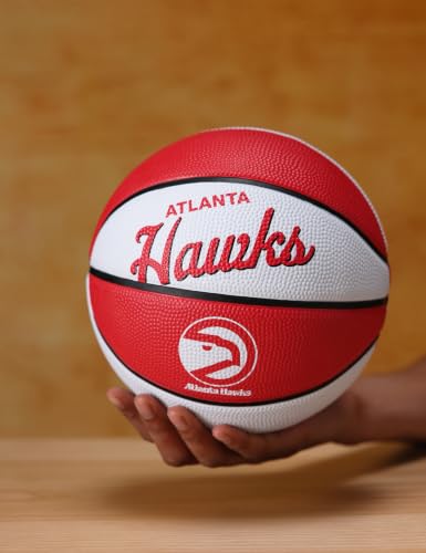WILSON NBA Team Retro Mini Basketballs - Mini Size - 3" - color: Atlanta Hawks, size: Mini