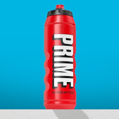 PRIME 32 oz Red Squeeze Sports Water Bottle, BPA Free, Dishwasher Safe, Easy-Grip Ergonomic Leakproof Design, Fast Hydration for Gym, Cycling, Running - color: Red