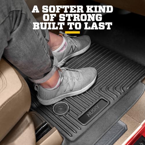 Husky Liners Weatherbeater Floor Mats | Fits 1999-2007 Ford F-250/F-350 (All Cab Sizes) Without Manual Shifter | Front Row, 2-pc Black - 13481