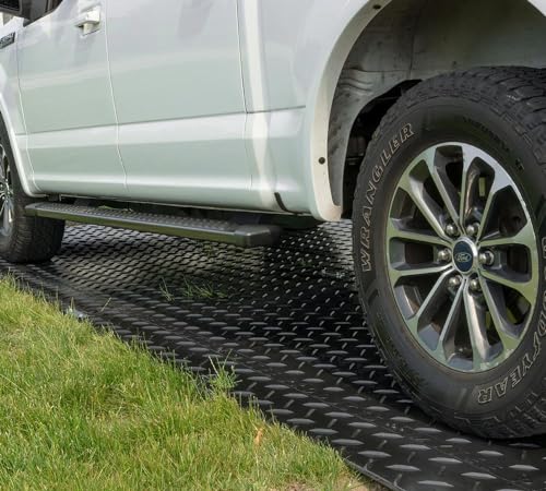 Mytee Products 4Pcs 2' x 4' Ground Protection Mats w/ 6 Pcs Single Connectors - Double Sided Diamond Plated Tread Design High Density Polyethylene Mat, Easily Supports 20 Ton Loads on Lawns, Dirt - size: 4 - Pack