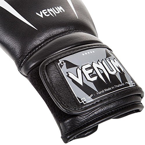 Venum Giant 3.0 Boxing Gloves - Nappa Leather - color: Black/White, size: 14 oz