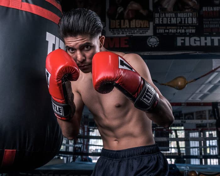 TITLE Boxing Gel Glory Super Bag Gloves 2.0 - Boxing Gloves, Punching Bag Gloves, Kickboxing Gloves, Punching Gloves, Heavy Bag Gloves, Boxing Gloves Men, Boxing Gloves Women, Boxing Equipment - color: Red/Black, size: 12 oz