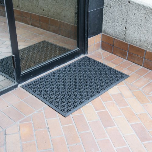 Rubber-Cal "Dura-Scraper Drainage Commercial Door Mat - 3/8 in x 3 ft x 5 ft - Black Rubber Doormats - size: 3' x 5' (Rectangular)